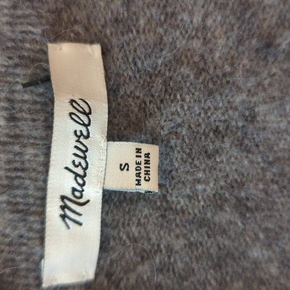 Madewell Merino Wool and Alpaca oversized cardigan, size small - Picture 2 of 4